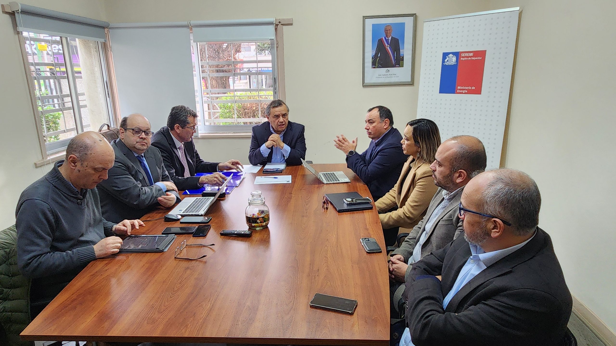 Autoridades y empresas eléctricas analizan despliegue de emergencia y proponen mejoras en la coordinación territorial